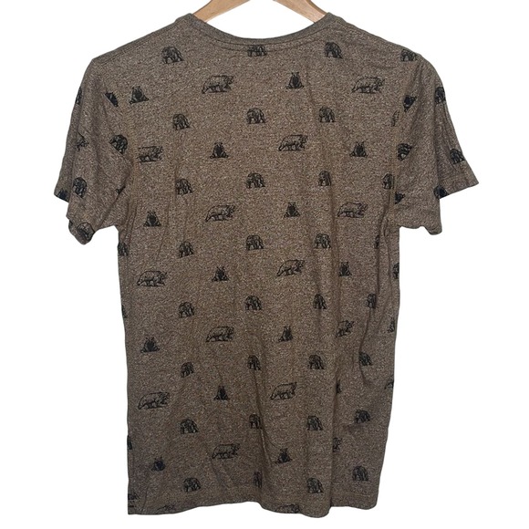 NWOT Bear Print Pocket Tee - Picture 3 of 6
